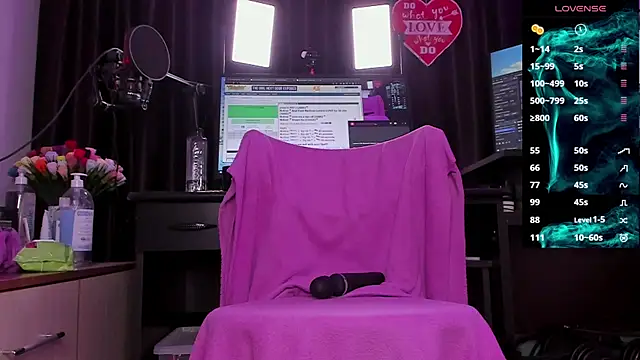 Raissa sky26 online show from 12-07-24, 02:42