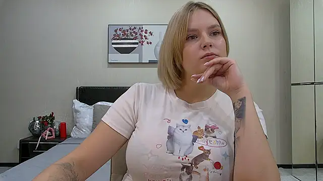 DianeMills online show from 11-26-25, 07:15