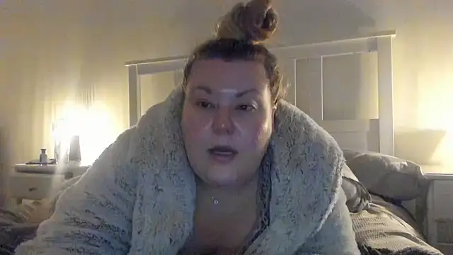 Busty-BBW-Emilie online show from 01-26-25, 04:09