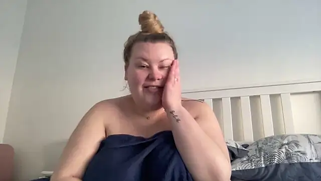 Busty-BBW-Emilie online show from 02-28-25, 03:15