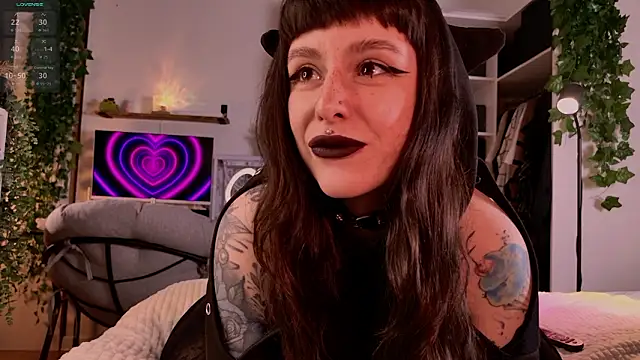 MichaellaMoon online show from 03-26-26, 06:46