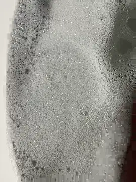 Snapshot of Banzzz2 chatting on 11-16-25, 01:28 Banzzz2 online show from 11-16-25, 01:28