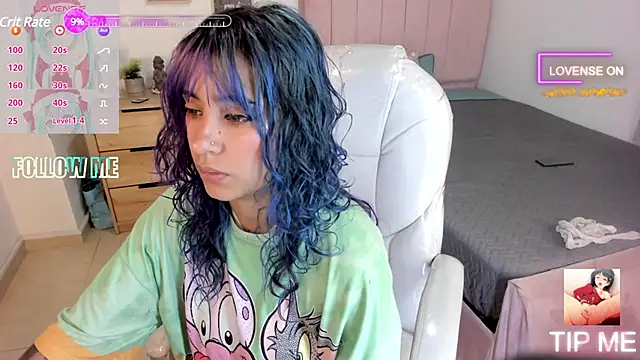 amber Thompson online show from 12-05-24, 05:48