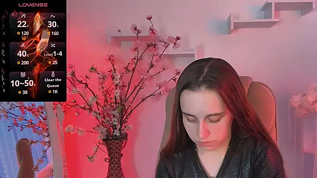 Dolly  Queen  online show from 12-03-24, 08:17