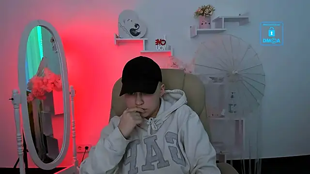 Dolly  Queen  online show from 01-23-25, 08:13