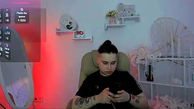 Dolly  Queen  online show from 03-07-25, 11:27