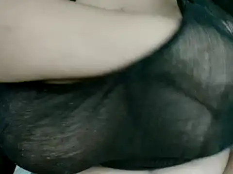 Hugetittiesxx2 online show from 02-12-25, 01:30