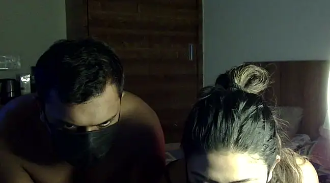 Snapshot of deepika-roy chatting on 01-26-25, 01:04 deepika-roy online show from 01-26-25, 01:04