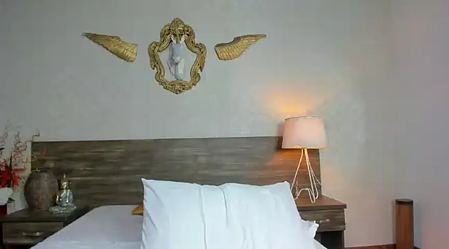 antonhella1 online show from 01-24-25, 12:20