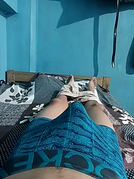 funnguy25 online show from 09-30-25, 06:40