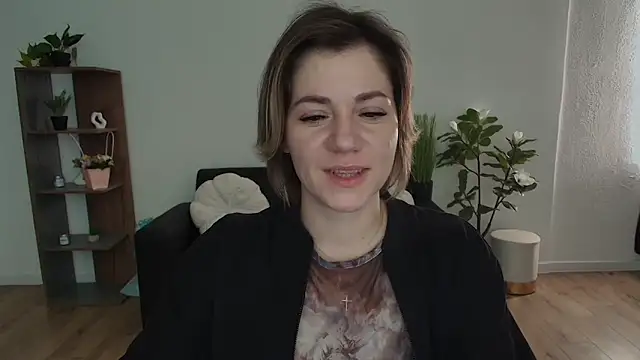 MariaSttone online show from 12-19-24, 12:12