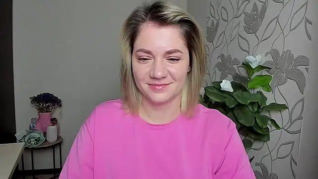 MariaSttone online show from 10-12-25, 04:28