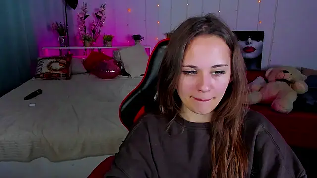 Makima lee online show from 02-20-25, 07:52