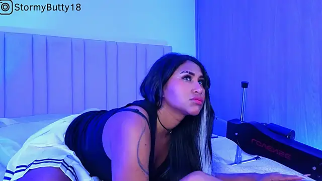 StormyButty18 online show from 01-14-25, 03:43