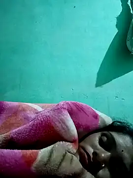 Snapshot of Chandni chatting on 01-21-25, 01:29 Chandni online show from 01-21-25, 01:29