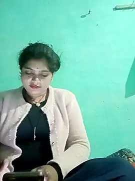 Snapshot of Chandni chatting on 01-21-25, 08:54 Chandni online show from 01-21-25, 08:54