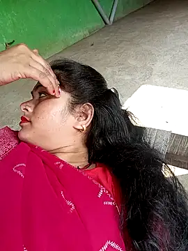 Snapshot of Chandni chatting on 01-23-25, 06:28 Chandni online show from 01-23-25, 06:28