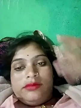 Snapshot of Chandni chatting on 01-24-25, 02:18 Chandni online show from 01-24-25, 02:18