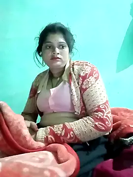 Snapshot of Chandni chatting on 01-25-25, 11:43 Chandni online show from 01-25-25, 11:43