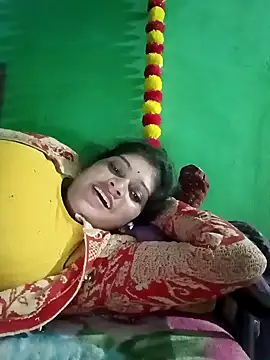 Snapshot of Chandni chatting on 02-01-25, 08:47 Chandni online show from 02-01-25, 08:47