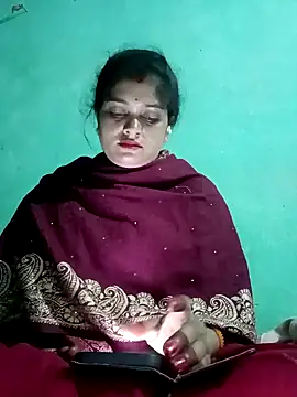 Snapshot of Chandni chatting on 02-02-25, 07:35 Chandni online show from 02-02-25, 07:35