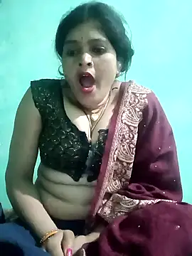 Snapshot of Chandni chatting on 02-05-25, 11:50 Chandni online show from 02-05-25, 11:50