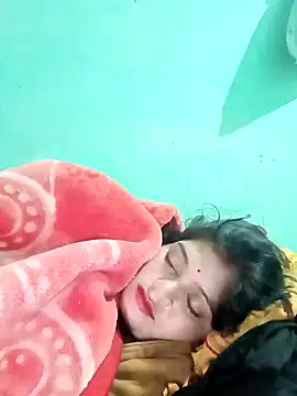 Snapshot of Chandni chatting on 02-07-25, 12:42 Chandni online show from 02-07-25, 12:42