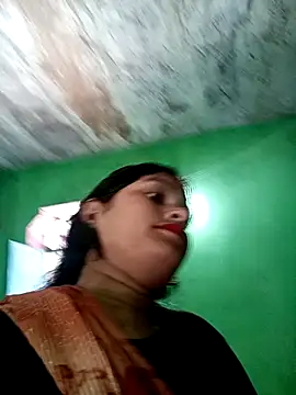 Snapshot of Chandni chatting on 03-09-25, 07:56 Chandni online show from 03-09-25, 07:56