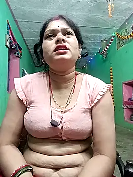 Snapshot of Chandni chatting on 03-12-25, 09:03 Chandni online show from 03-12-25, 09:03