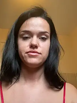 Snapshot of English-Chloe96 chatting on 01-11-25, 03:42 English-Chloe96 online show from 01-11-25, 03:42