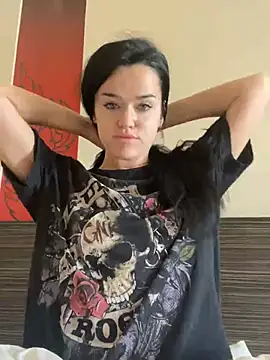 Snapshot of English-Chloe96 chatting on 02-03-25, 03:31 English-Chloe96 online show from 02-03-25, 03:31