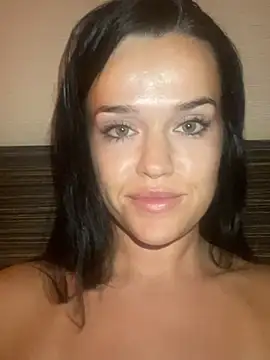 Snapshot of English-Chloe96 chatting on 02-19-25, 03:50 English-Chloe96 online show from 02-19-25, 03:50