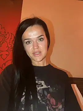 Snapshot of English-Chloe96 chatting on 02-20-25, 05:18 English-Chloe96 online show from 02-20-25, 05:18