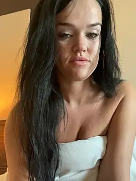 Snapshot of English-Chloe96 chatting on 02-23-25, 10:06 English-Chloe96 online show from 02-23-25, 10:06