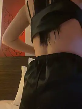 Snapshot of English-Chloe96 chatting on 02-28-25, 11:36 English-Chloe96 online show from 02-28-25, 11:36