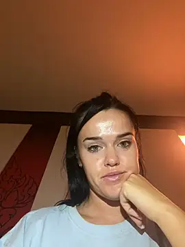 Snapshot of English-Chloe96 chatting on 03-03-25, 01:20 English-Chloe96 online show from 03-03-25, 01:20