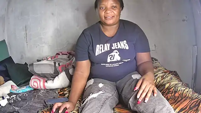 Sexyebonyxxx87 online show from 02-15-26, 07:32