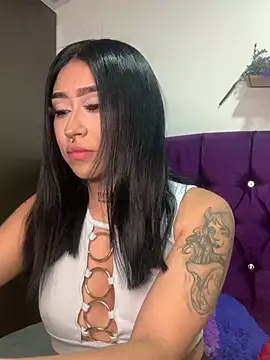 Natasha 22z online show from 12-16-24, 01:22