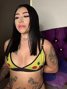 Natasha 22z online show from 12-17-24, 04:21