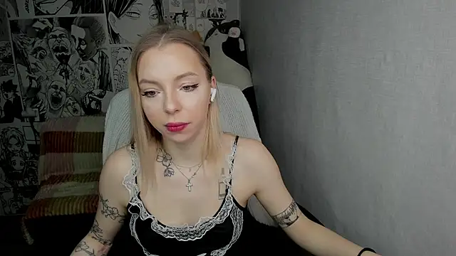 Snapshot of Martha_Cameron chatting on 01-23-25, 09:07 Martha Cameron online show from 01-23-25, 09:07