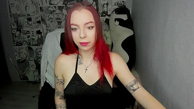 Snapshot of Martha_Cameron chatting on 10-03-25, 08:06 Martha Cameron online show from 10-03-25, 08:06