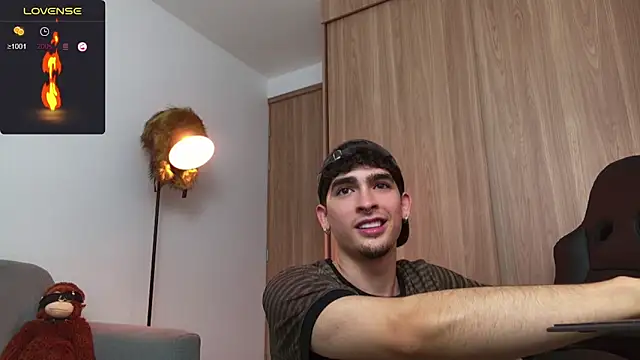 zenn rush1 online show from 01-04-25, 12:38