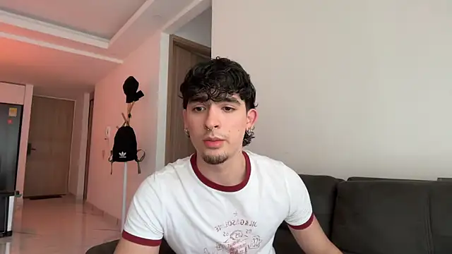 zenn rush1 online show from 03-18-26, 08:45