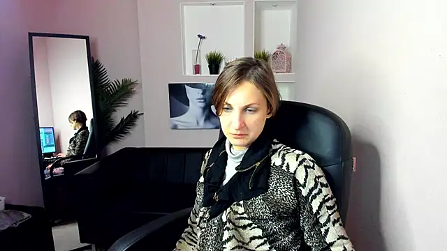 AuroraScript online show from 12-19-24, 12:34