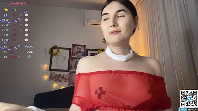 Maria Bowie online show from 12-27-24, 05:31