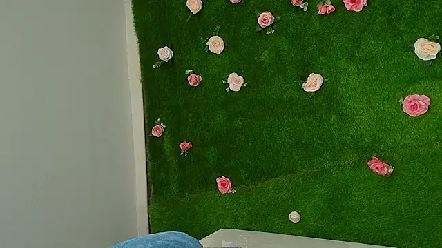 Huge Titties  online show from 01-06-26, 05:38