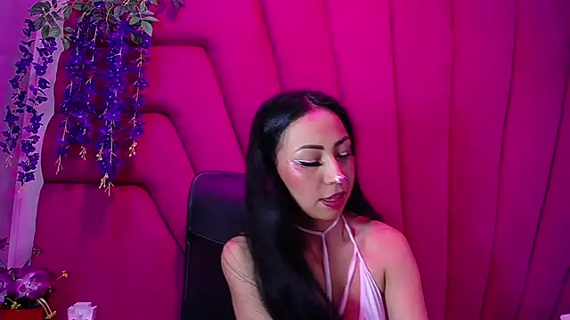 nathalia pink online show from 10-28-25, 02:09