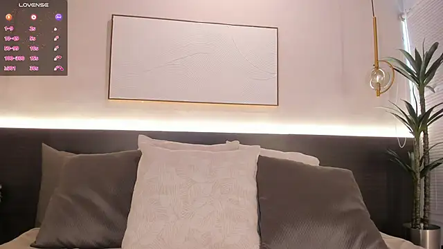 SophieBlake online show from 03-17-25, 08:09