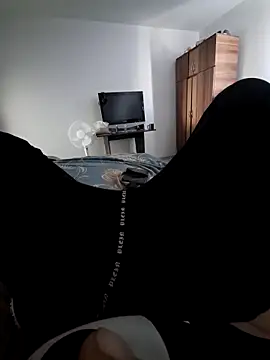 Snapshot of benalexa1992 chatting on 02-22-26, 11:42 benalexa1992 online show from 02-22-26, 11:42