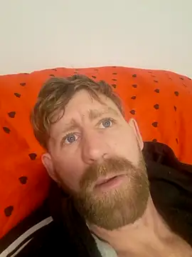 Snapshot of benalexa1992 chatting on 03-06-26, 04:31 benalexa1992 online show from 03-06-26, 04:31